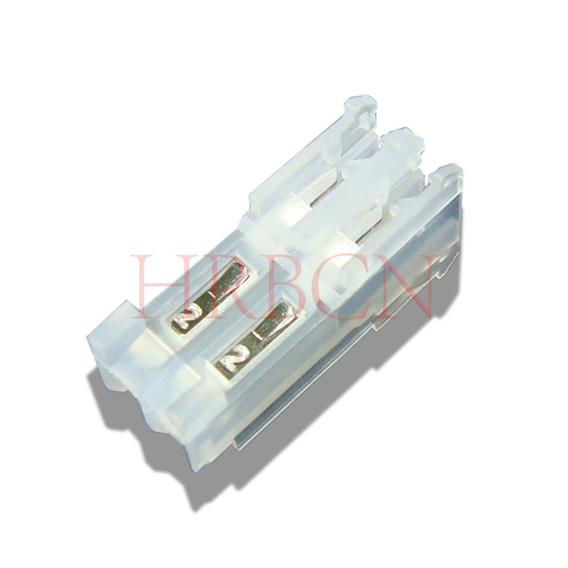 2,54 mm pitch-doorvoer IDC met polariserende lipjes M2051-NR